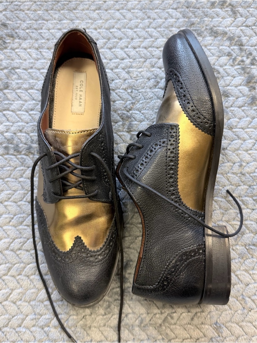 Cole Haan Metallic Gold & Black Wingtip Oxfords Size 7.5